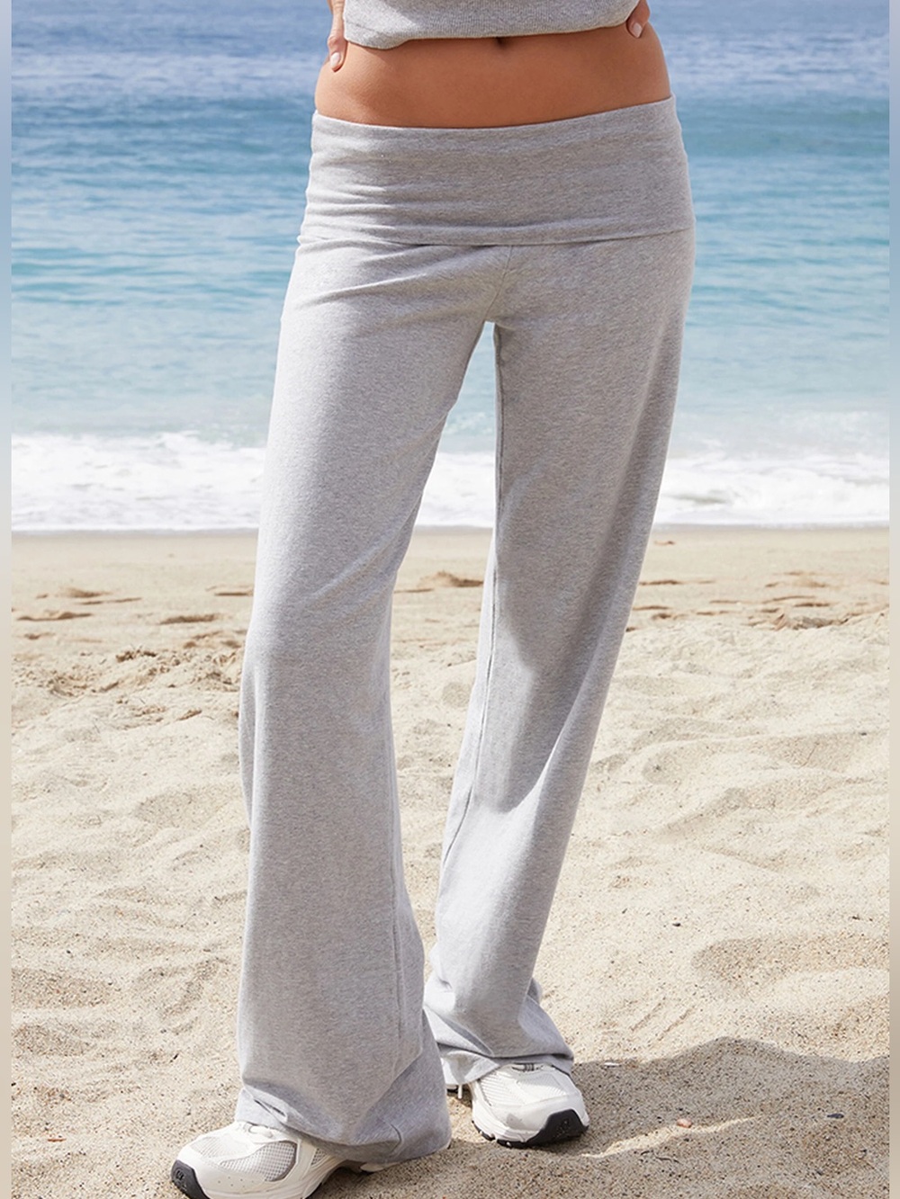 Brandy Melville John Galt Gray Priscilla Flare Pants